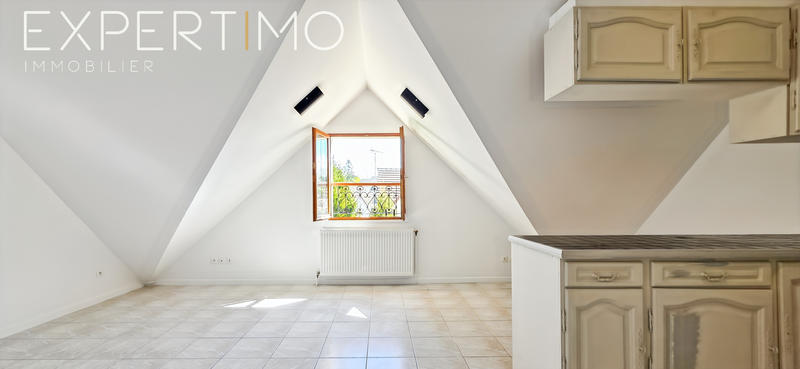 Maison - 150 m² - 8 pièces