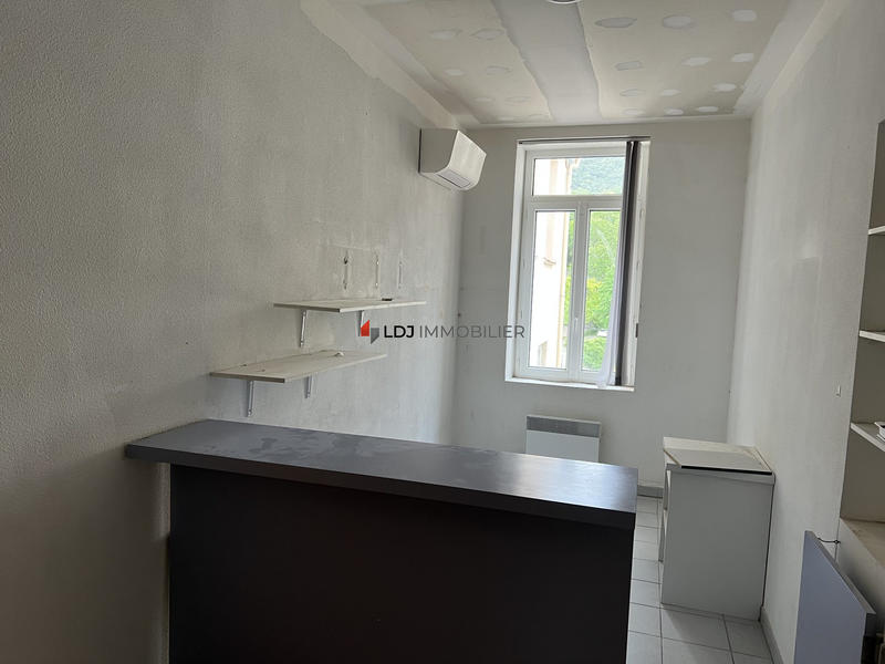 Appartement - 100 m² - 4 pièces