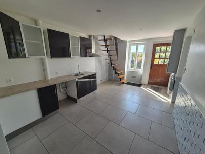 Maison - 65 m² - 3 pièces