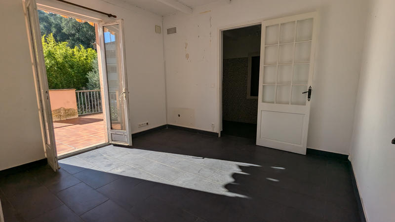 Propriété - 250 m²