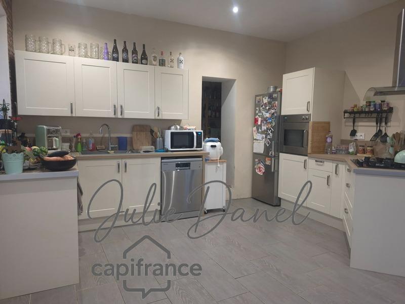 Maison - 138 m² - 5 pièces