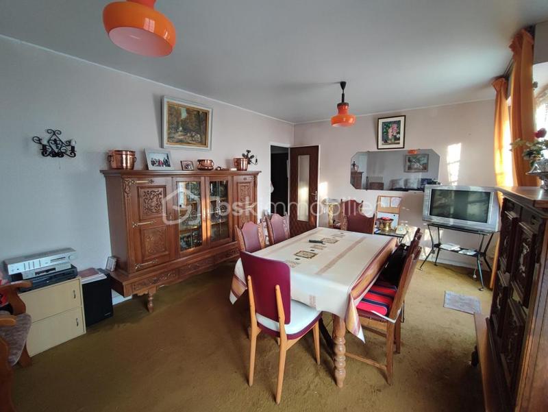 Maison traditionnelle - 103 m² - 4 pièces