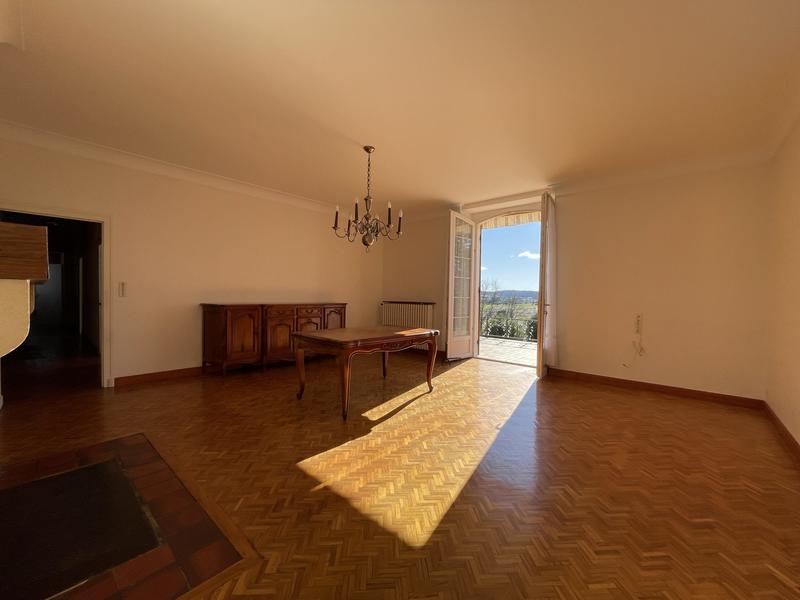 Maison traditionnelle - 120 m² - 6 pièces