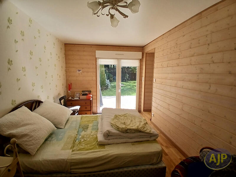 Maison - 150 m² - 6 pièces