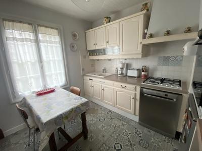 Maison - 86 m² - 4 pièces