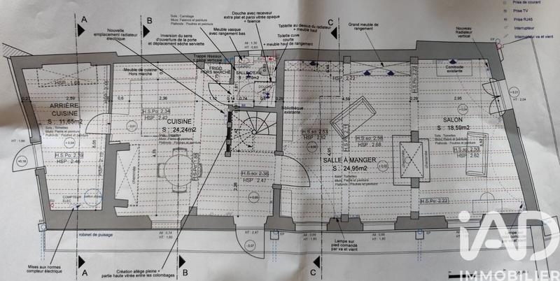 Maison - 180 m² - 6 pièces