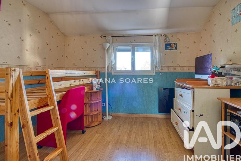 Maison - 90 m² - 5 pièces