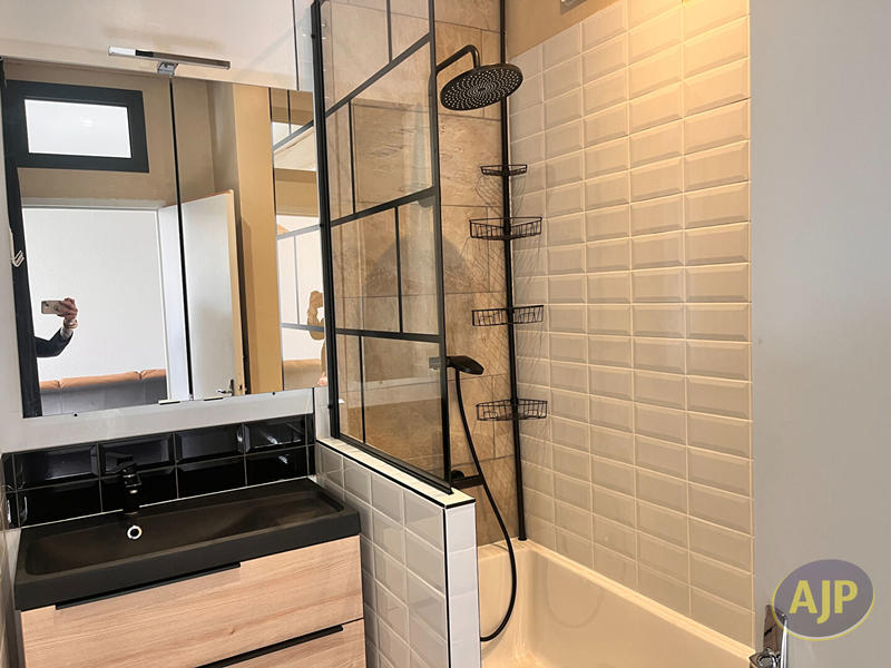 Appartement - 78 m² - 3 pièces