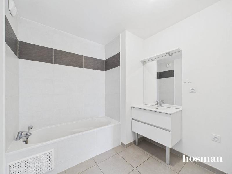 Appartement - 64 m² - 3 pièces