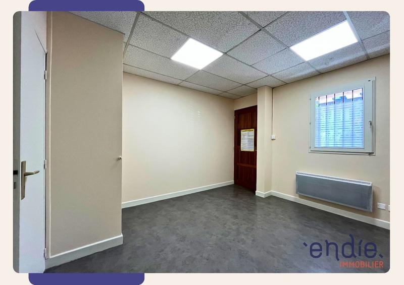 Local d'activités - 95 m² - 6 pièces