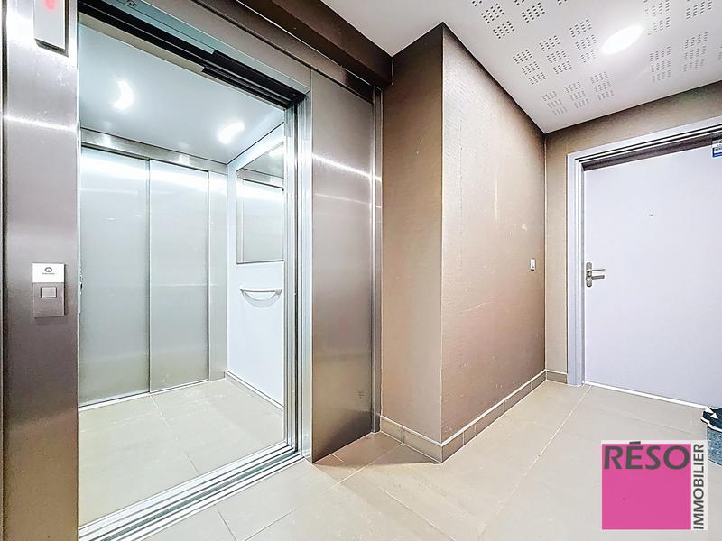 Appartement - 76 m² - 4 pièces