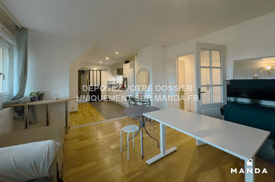 Appartement - 75 m² - 4 pièces