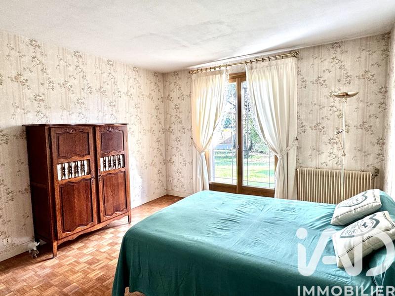 Maison - 179 m² - 5 pièces