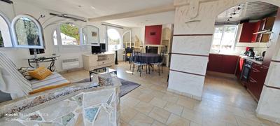 Maison - 67 m² - 5 pièces