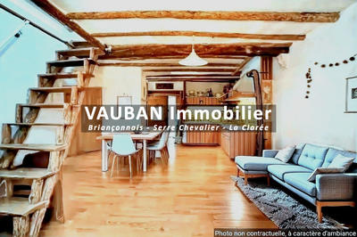 Maison - 99 m² - 5 pièces