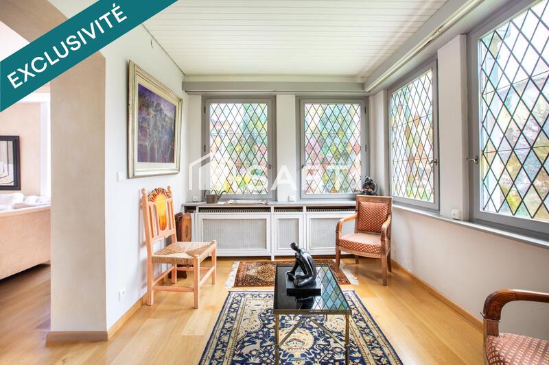 Villa - 391 m² - 12 pièces