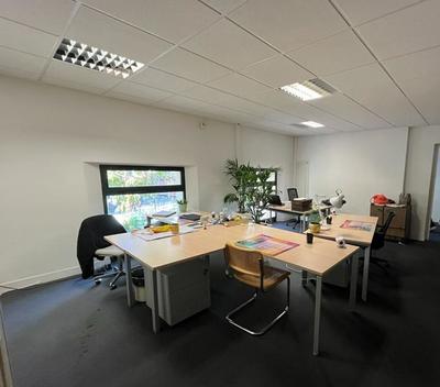 Local commercial - 100 m²