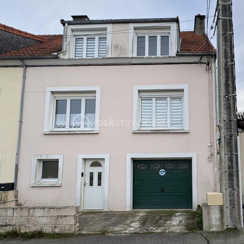 Maison de ville - 126 m² - 7 pièces