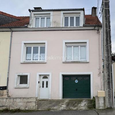 Maison de ville - 126 m² - 7 pièces