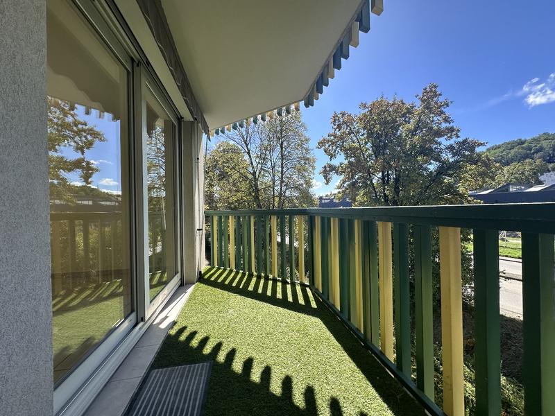 Appartement - 80 m² - 3 pièces