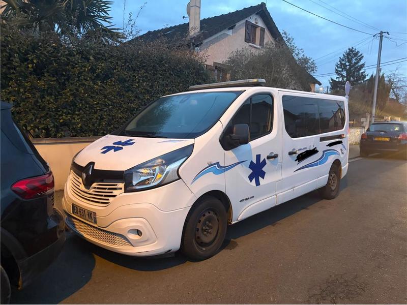 Renault Trafic 1.6 dci ambulance