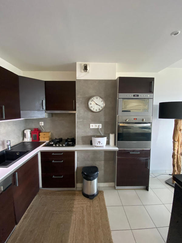 Appartement - 100 m² - 4 pièces