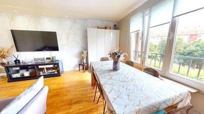 Appartement - 75 m² - 4 pièces