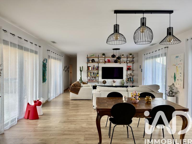 Maison - 124 m² - 5 pièces