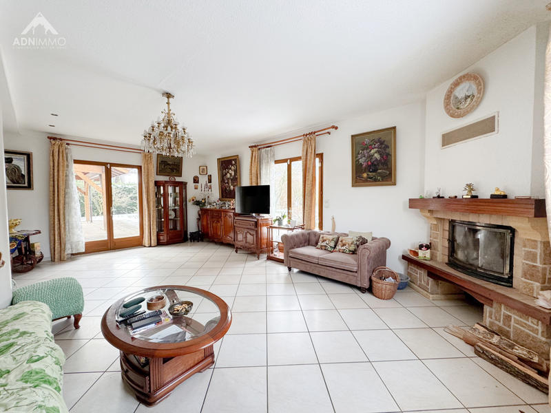 Maison - 193 m² - 7 pièces