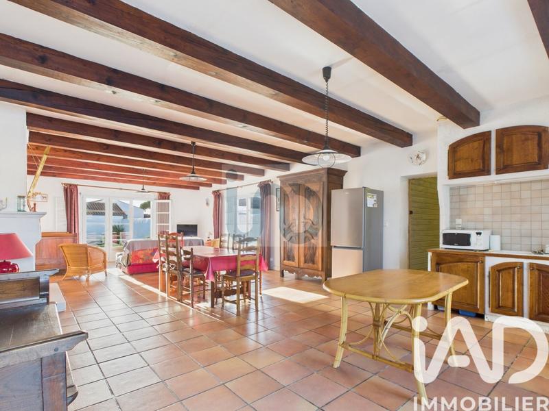 Maison - 102 m² - 3 pièces