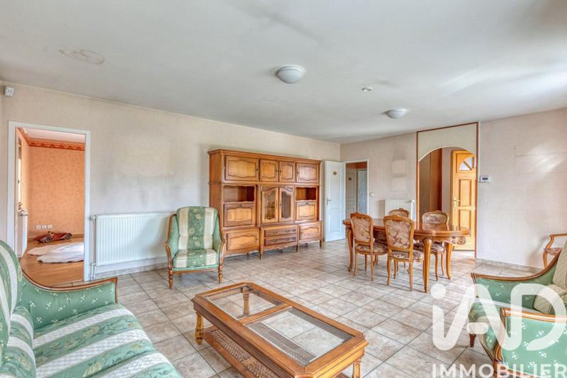 Maison - 98 m² - 4 pièces