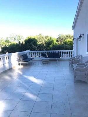 Villa - 260 m² - 7 pièces