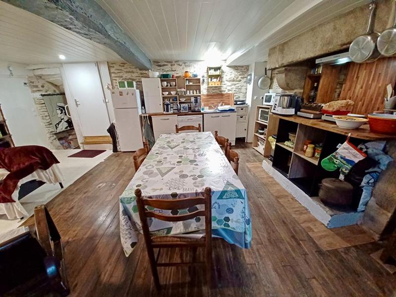 Maison - 102 m² - 5 pièces