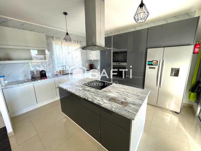 Maison - 154 m² - 6 pièces