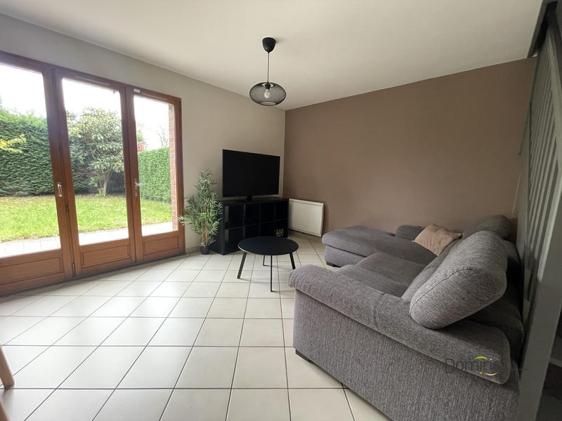 Maison - 95 m² - 5 pièces