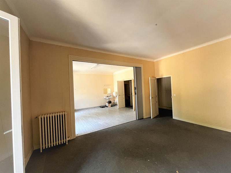 Immeuble - 230 m² - 15 pièces