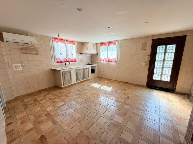 Appartement - 128 m² - 3 pièces