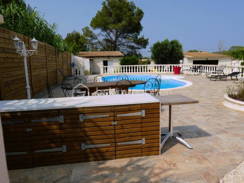Villa - 280 m² - 9 pièces