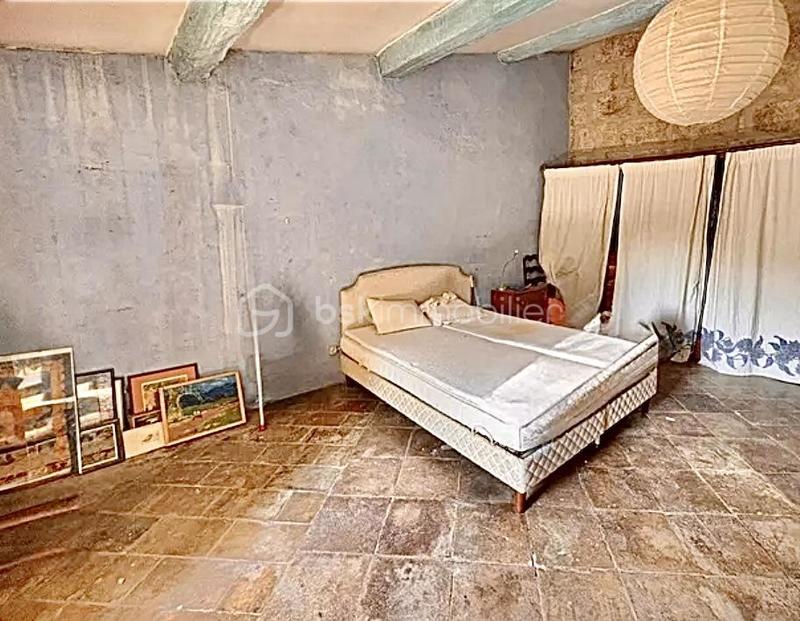 Maison en pierre - 151 m² - 4 pièces