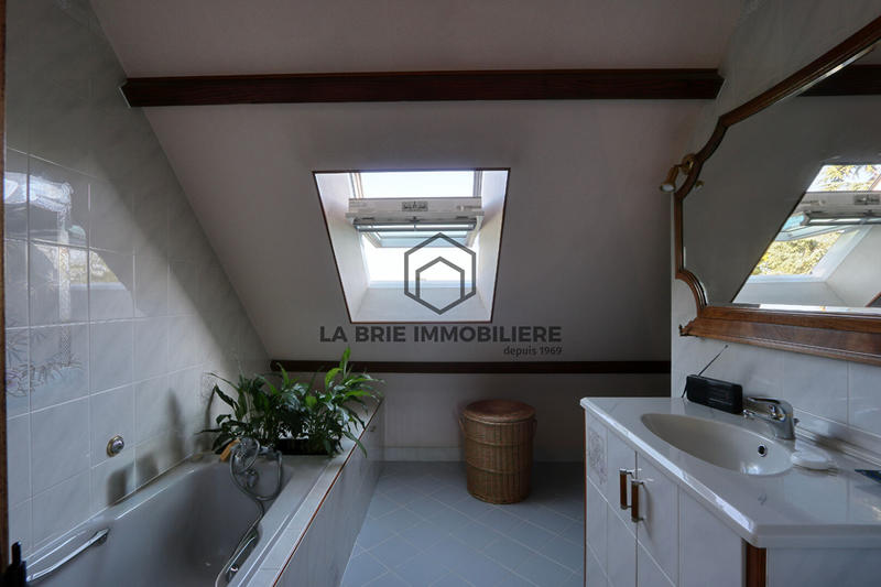 Maison - 124 m² - 6 pièces