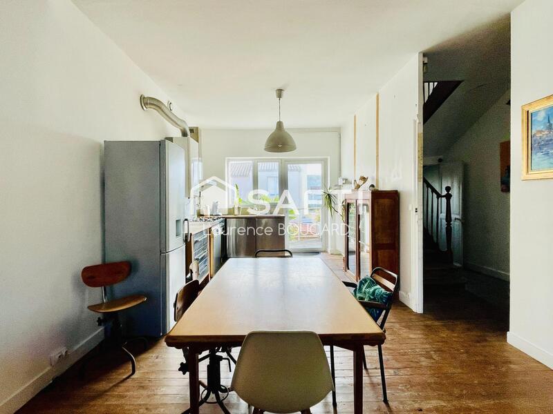 Maison - 85 m² - 4 pièces