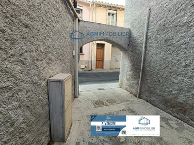 Maison - 217 m² - 8 pièces