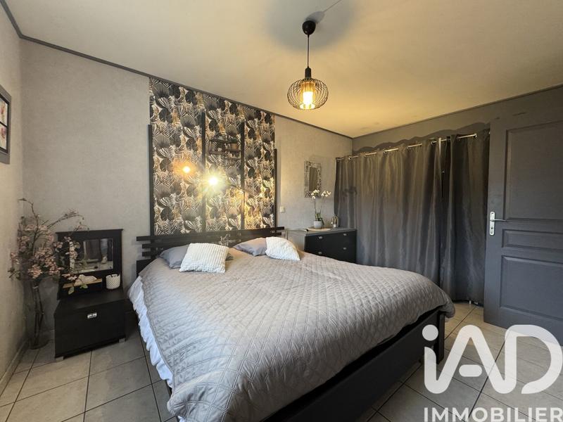 Maison - 175 m² - 6 pièces