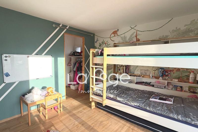 Appartement - 80 m² - 3 pièces