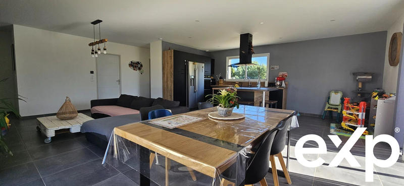 Maison - 106 m² - 4 pièces