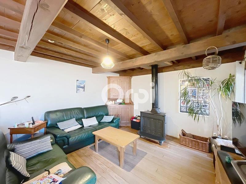 Maison - 143 m² - 5 pièces