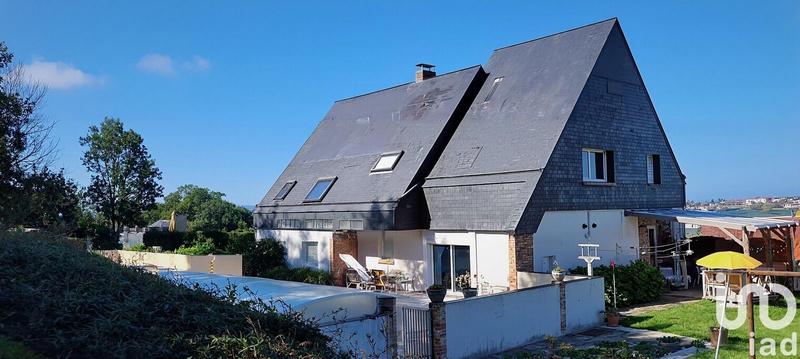 Maison de maîtres - 225 m² - 8 pièces