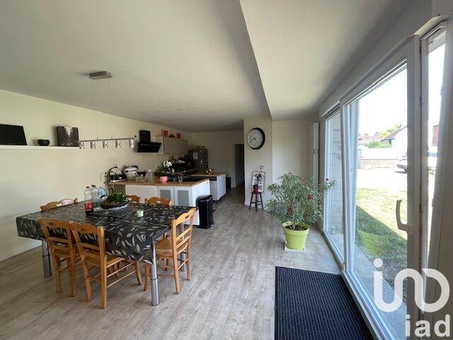 Maison - 160 m² - 8 pièces