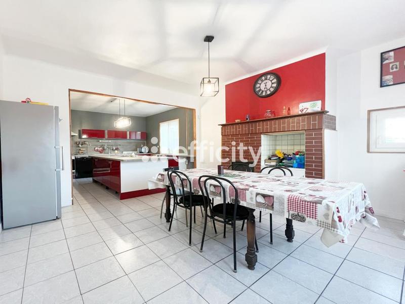 Maison de bourg - 150 m² - 6 pièces