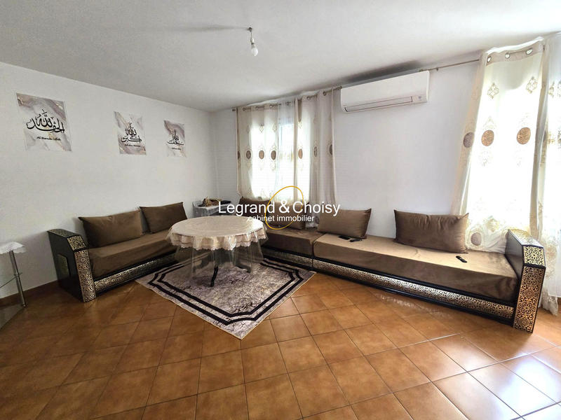 Maison - 111 m² - 5 pièces